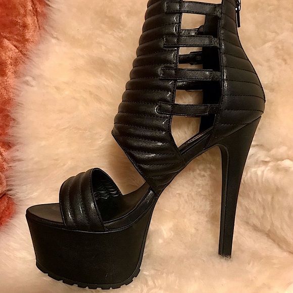 STEVE MADDEN Pleather Ankle Buckle Strap Black Platform Stiletto Heels Shoes 10 - Picture 8 of 13